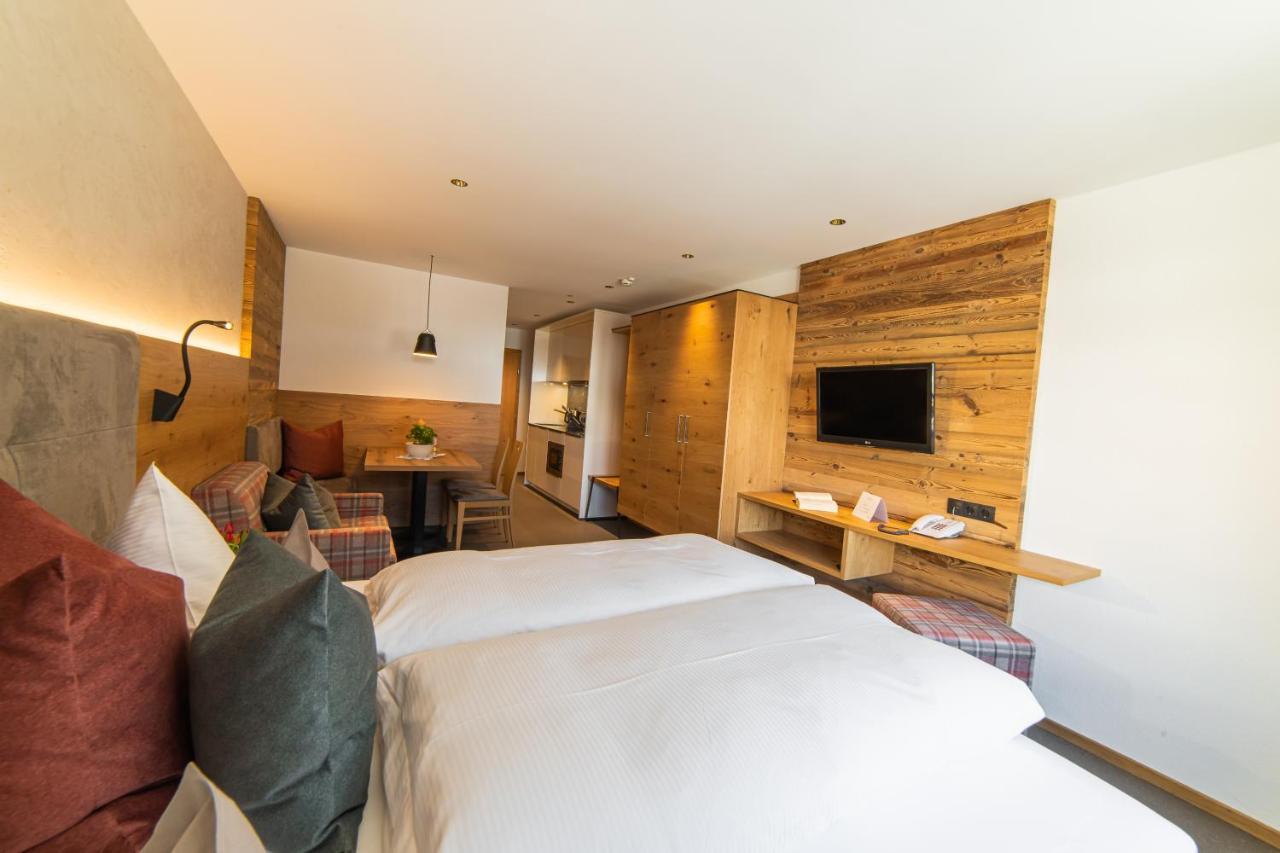 Aparthotel Hochland Gmbh Nauders Εξωτερικό φωτογραφία
