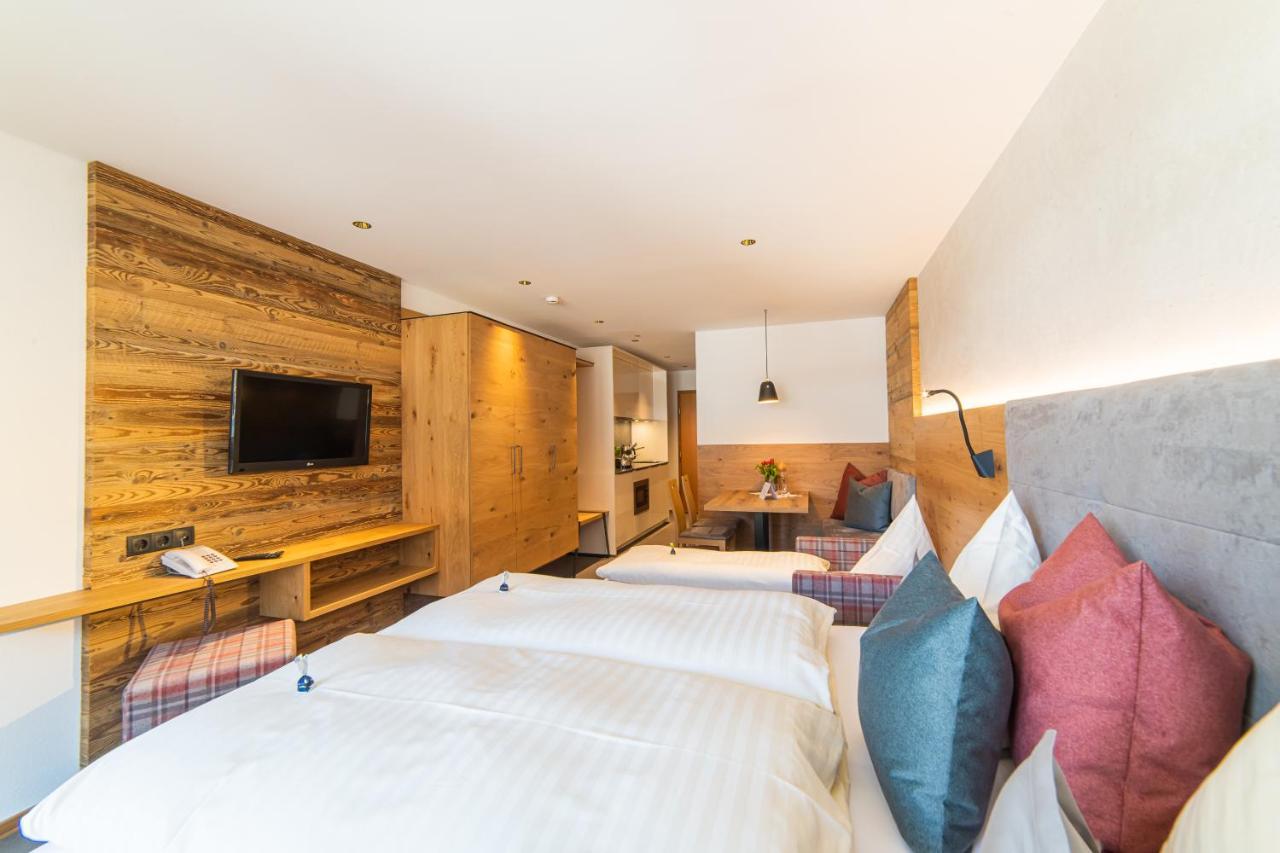 Aparthotel Hochland Gmbh Nauders Εξωτερικό φωτογραφία