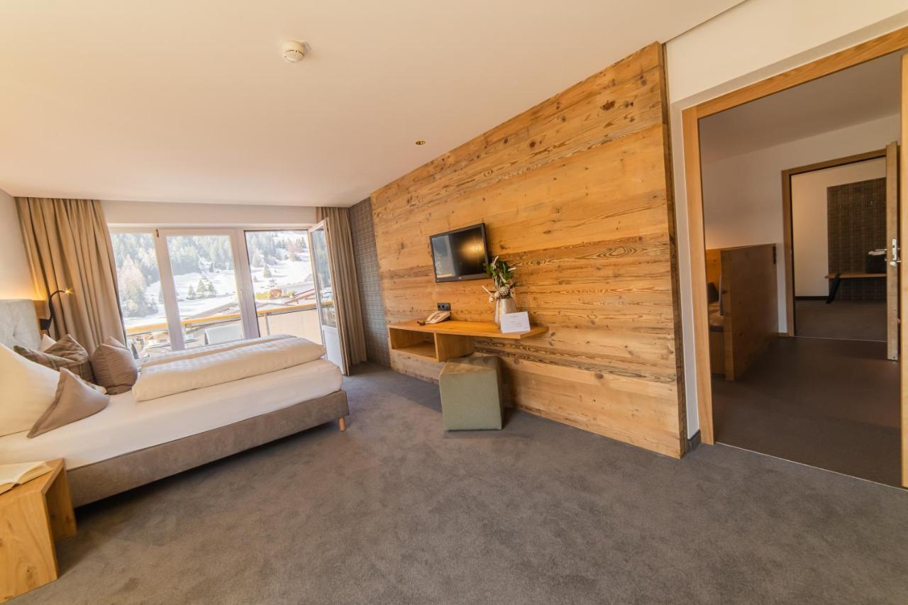 Aparthotel Hochland Gmbh Nauders Εξωτερικό φωτογραφία