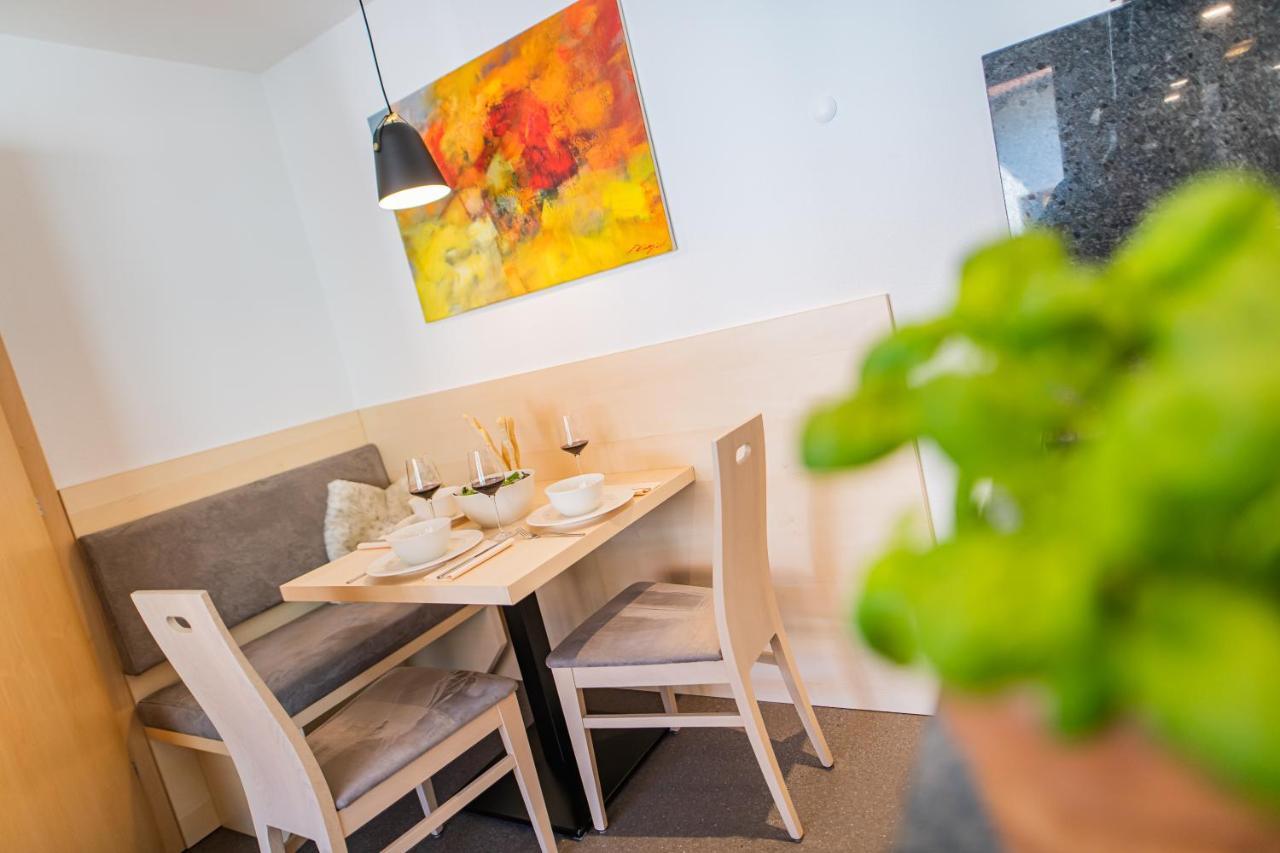 Aparthotel Hochland Gmbh Nauders Εξωτερικό φωτογραφία